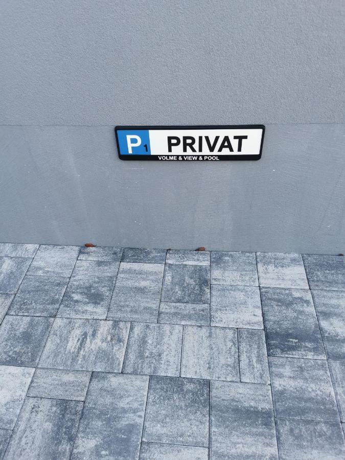 Volme Pool Apartment Banjole Exterior photo